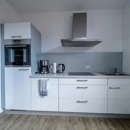 Апартаменты Aurora Schaar 1, 120qm, Wifi, Maisonette, Modern,2 Schlafzimmer, 1 Wohnzimmer *