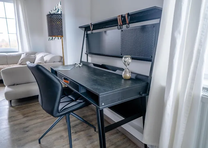 Aurora Schaar 1, 120qm, Wifi, Maisonette, Modern,2 Schlafzimmer, 1 Wohnzimmer *